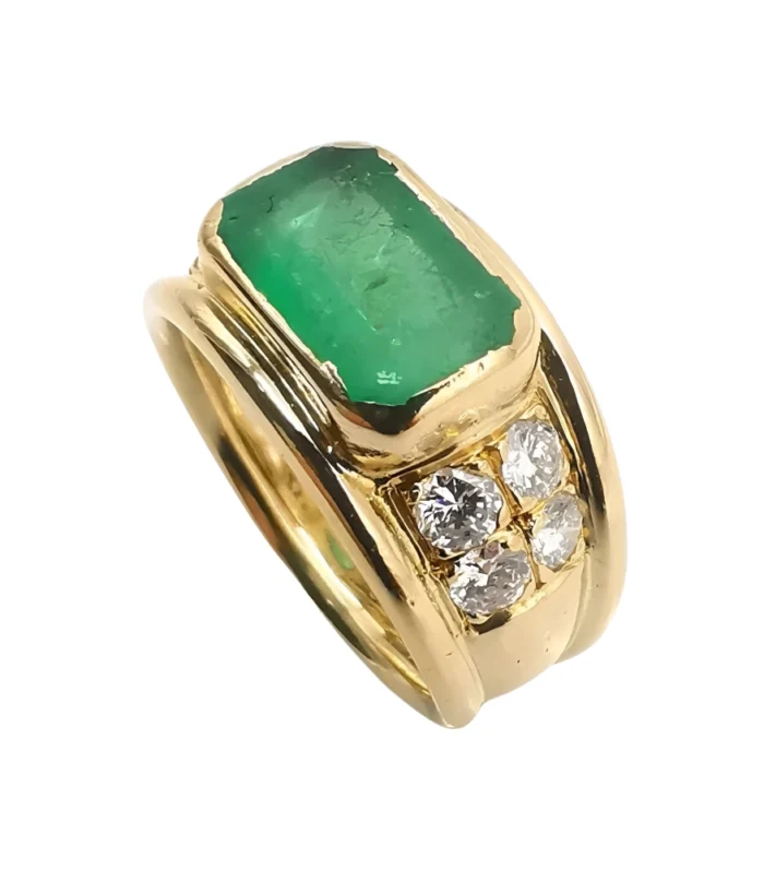 Emerald Empire Ring