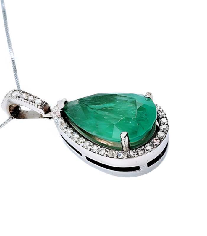Passion Green Emerald Necklace
